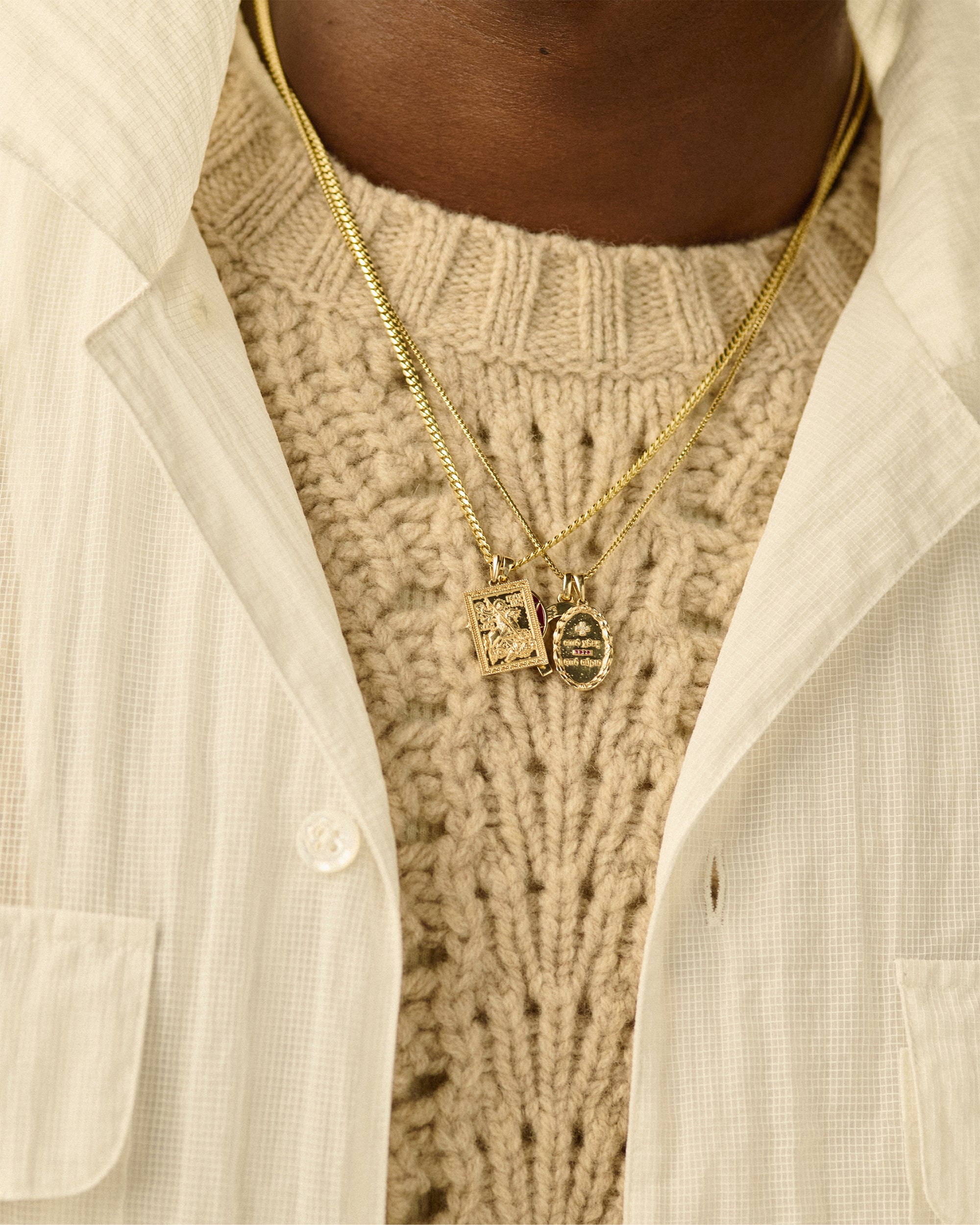 14Kt Gold Saint George Pendant 3