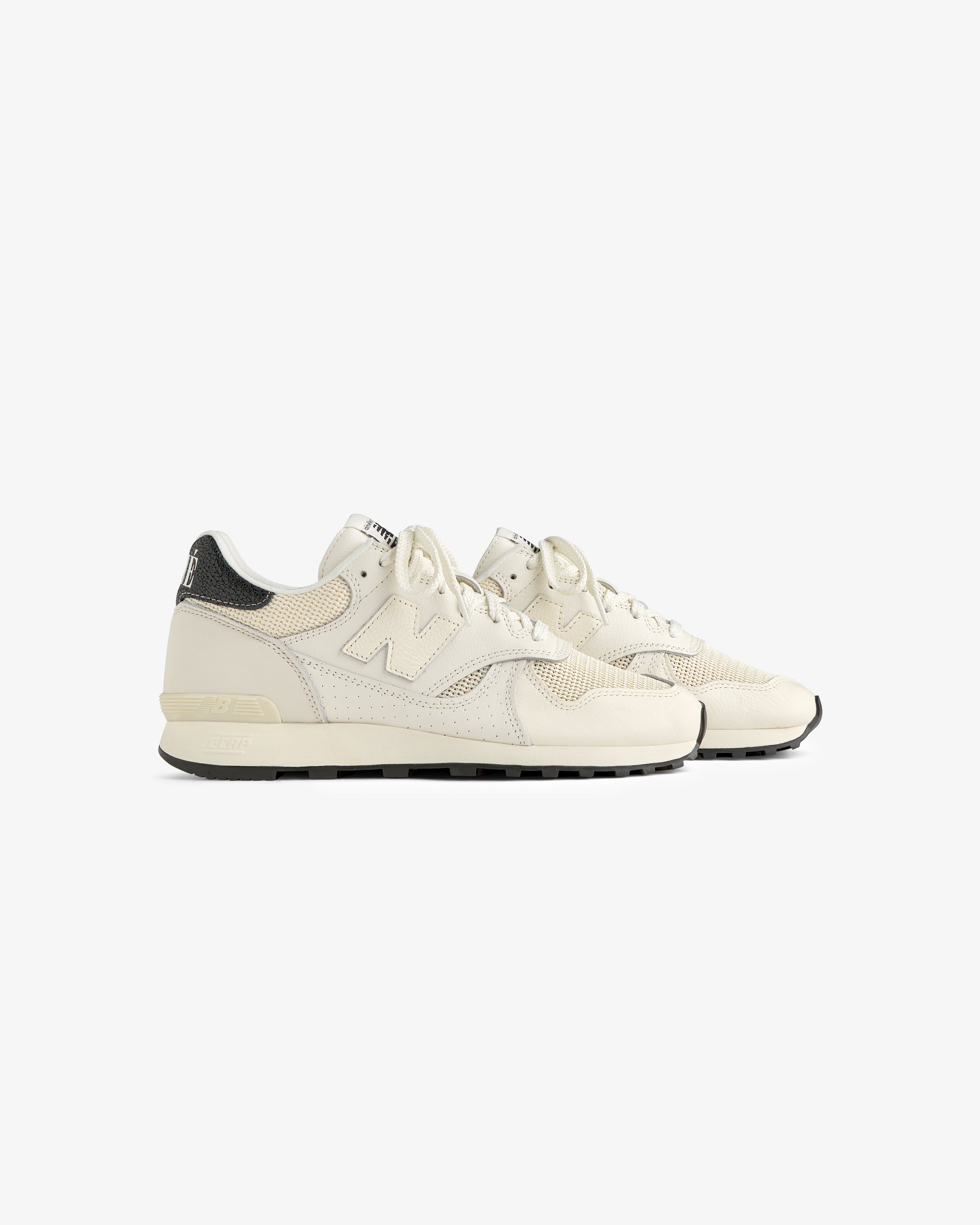 ALD / New     Balance       475 3