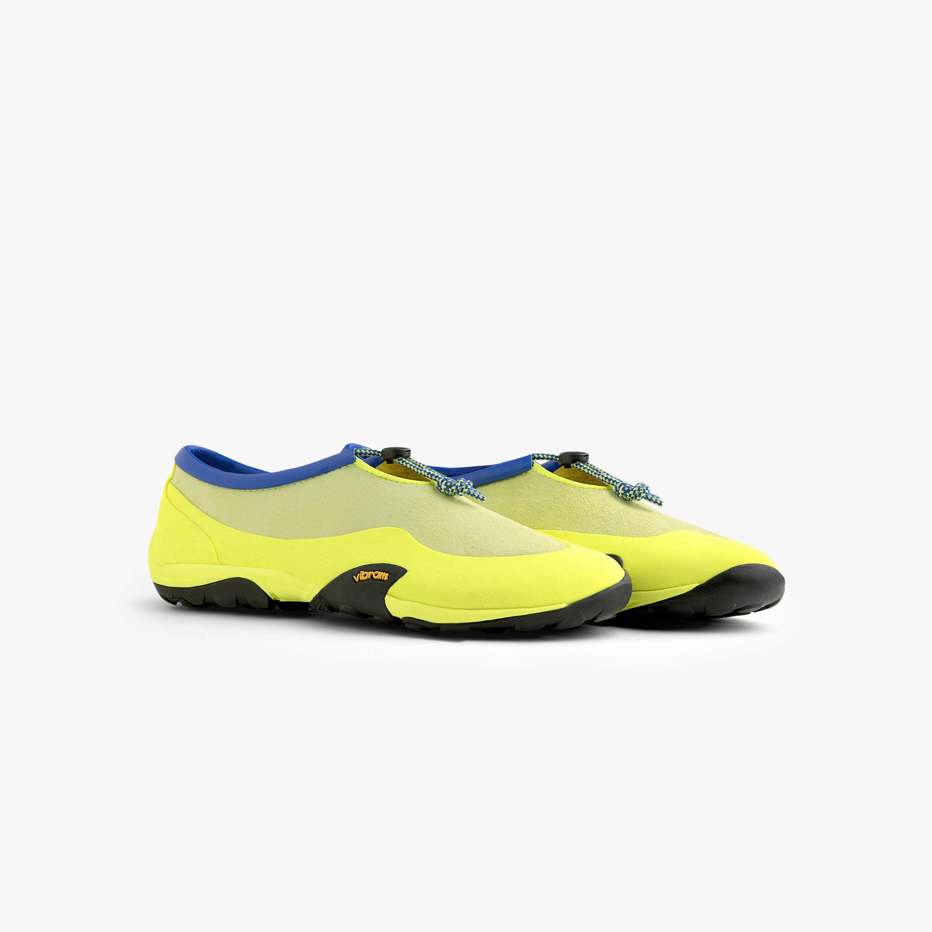 ALD / New Balance MT10T Sport Shoe