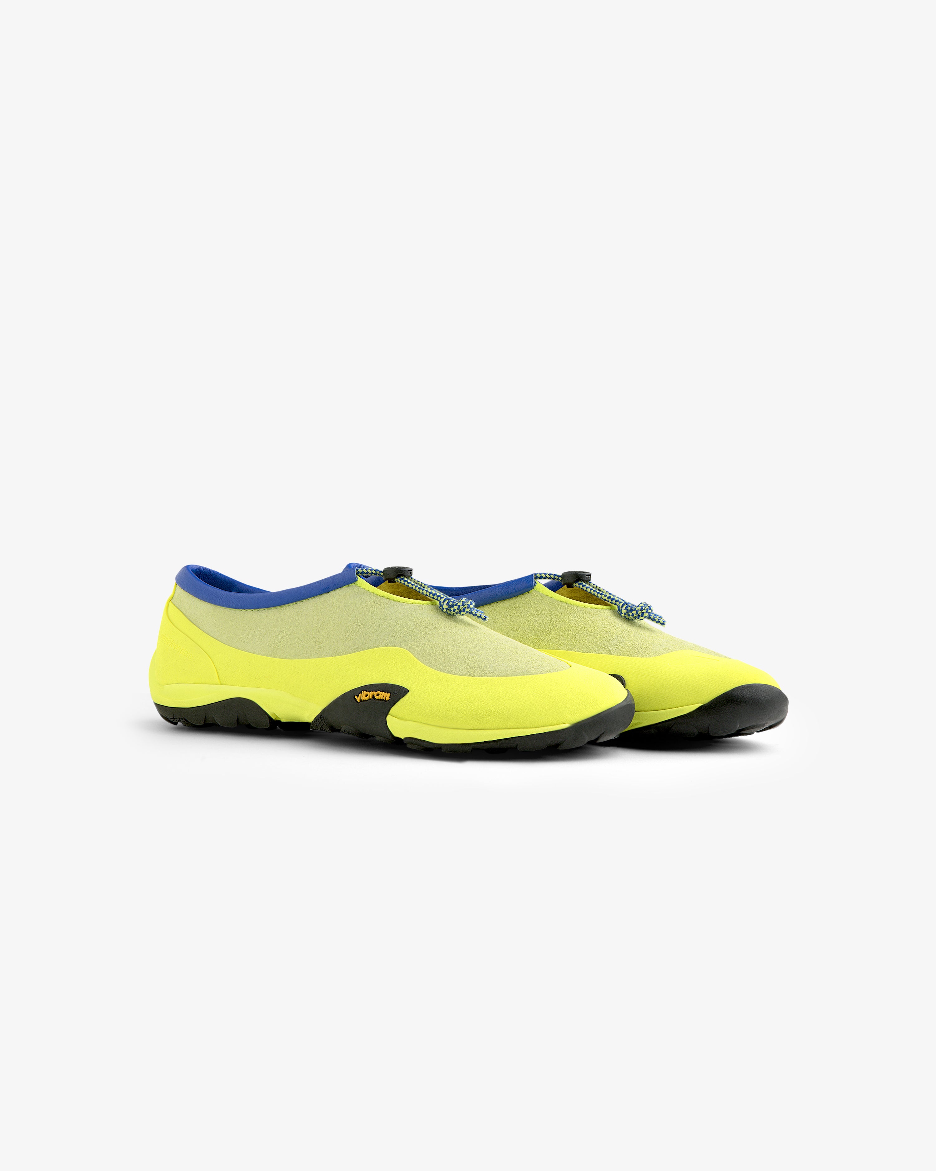 ALD / New Balance MT10T Sport Shoe 2