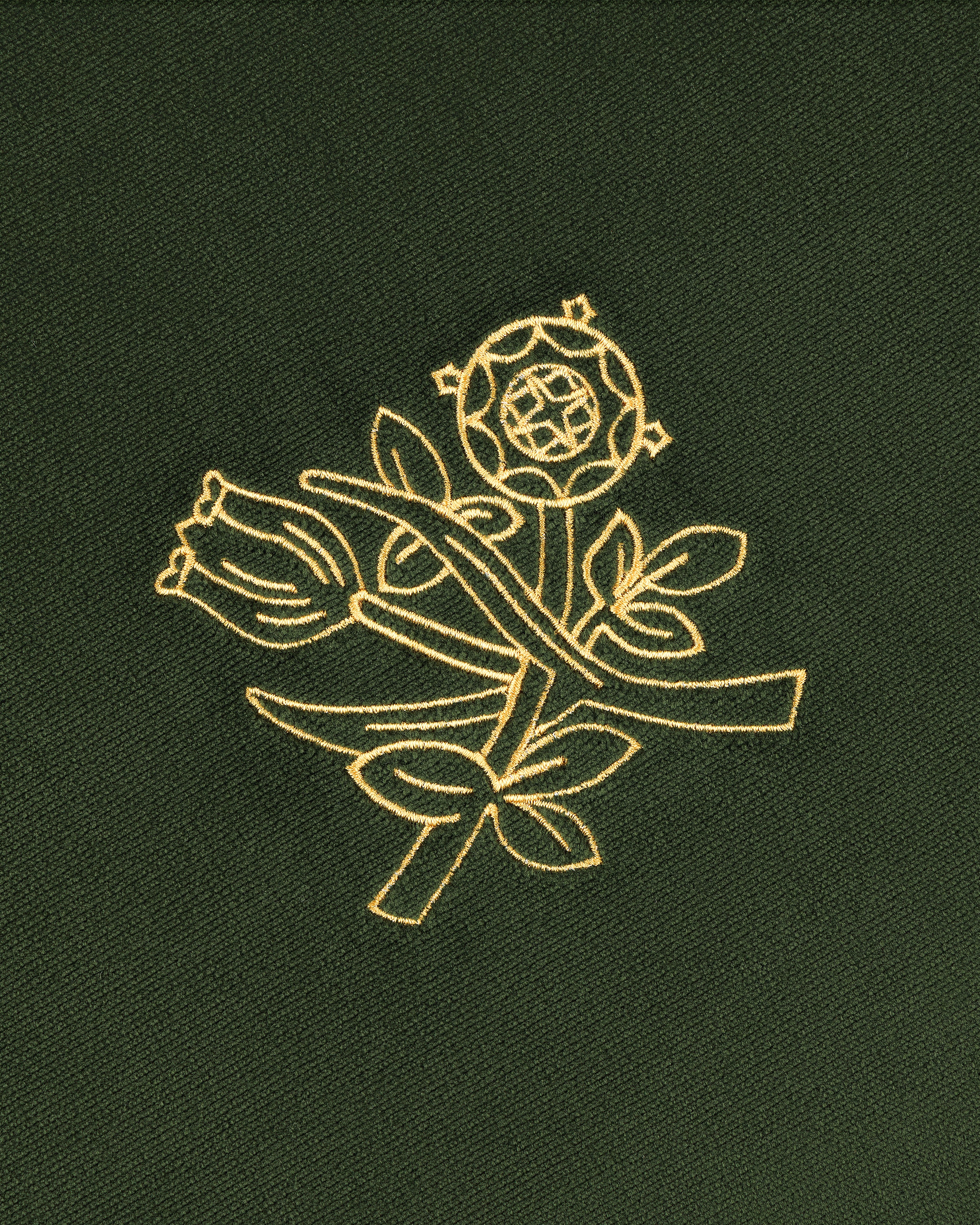 Queens Crest Throw Pillow 3