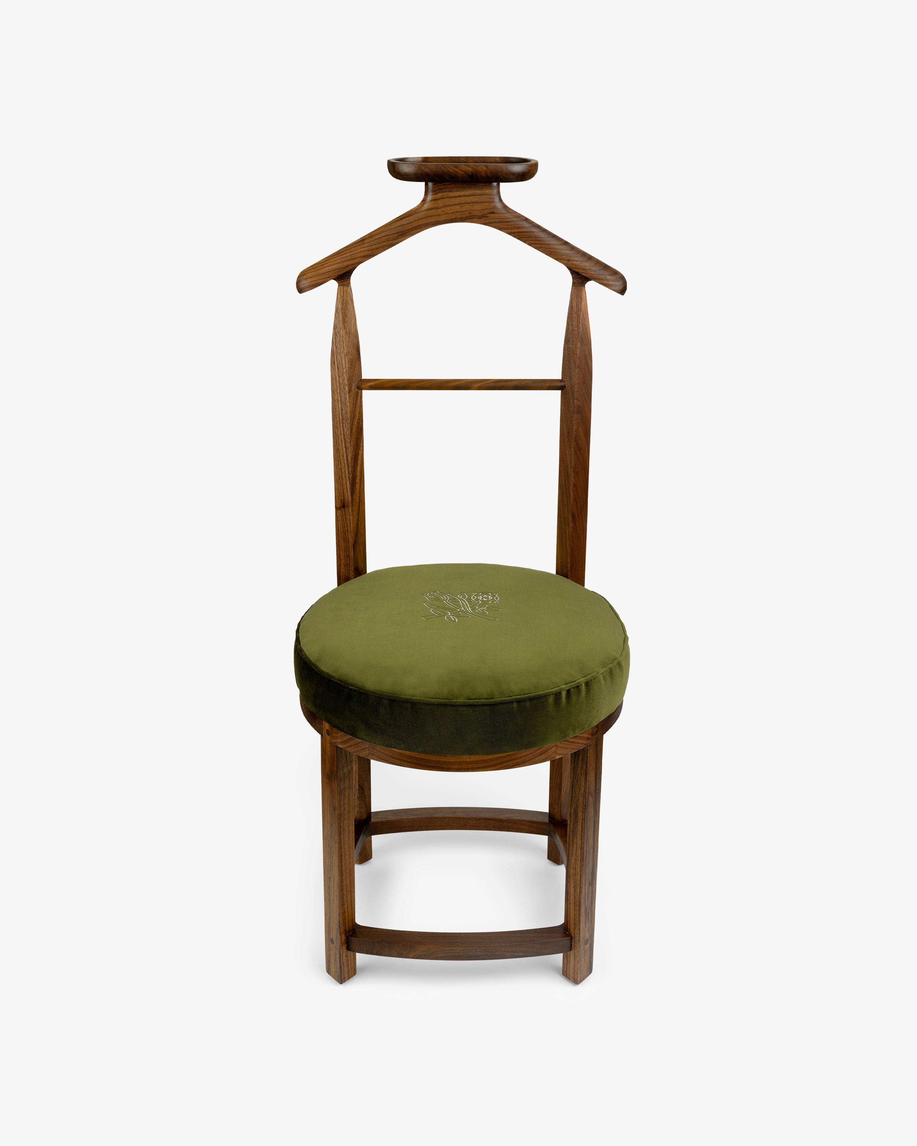Queens Crest Valet Chair 2
