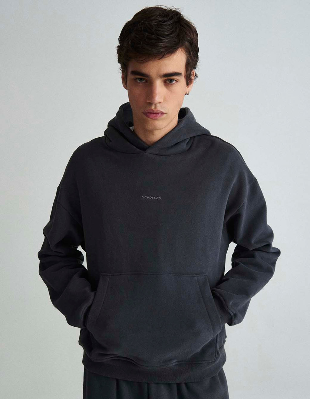 Buzo Crop Frisa Gris